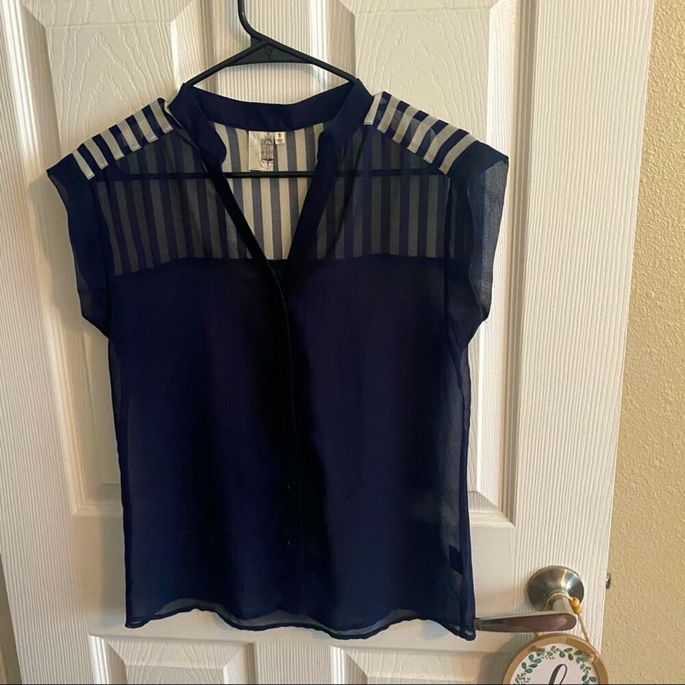 Francesca’s Bird Cage Label Sheer Button Down Top Women's Size Small Dark Blue